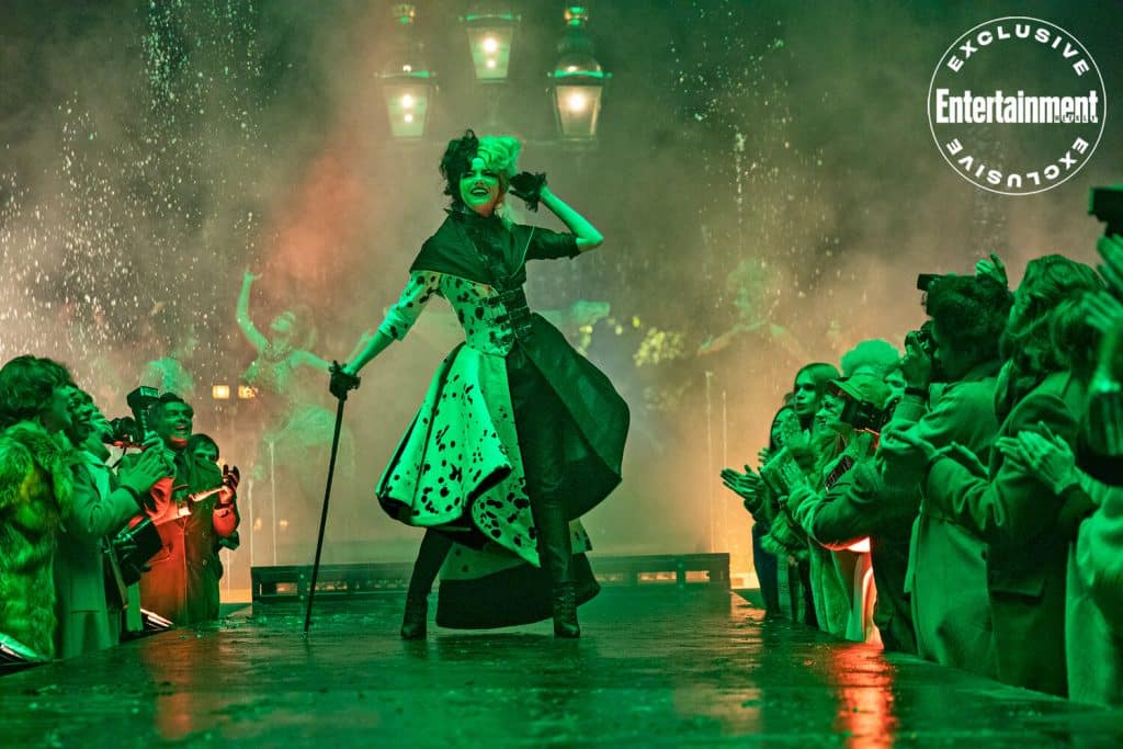 Disney rivela una serie di scatti fashion dal film Cruella (FOTO)